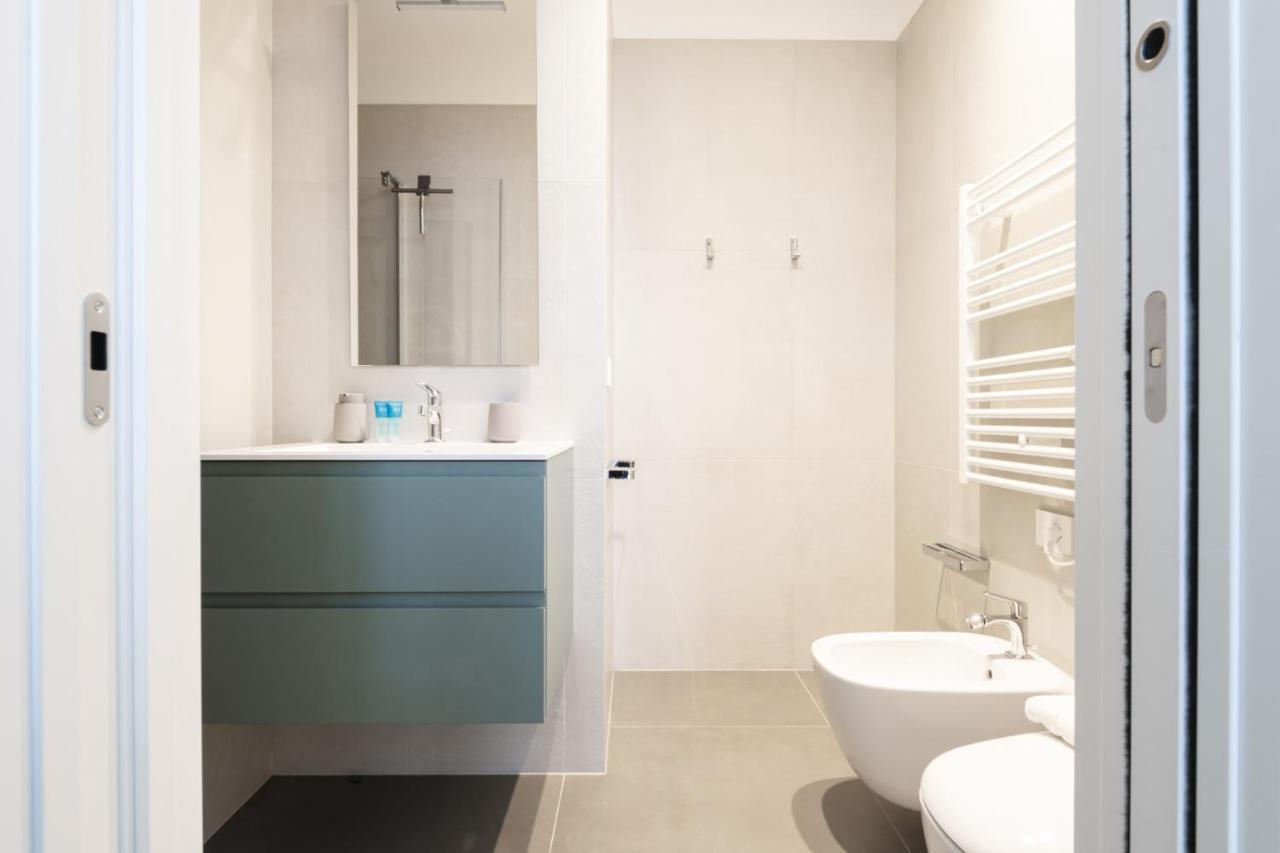 Easylife - Lussuosa Dimora Con Rooftop Condominiale Vista Duomo 米兰 外观 照片