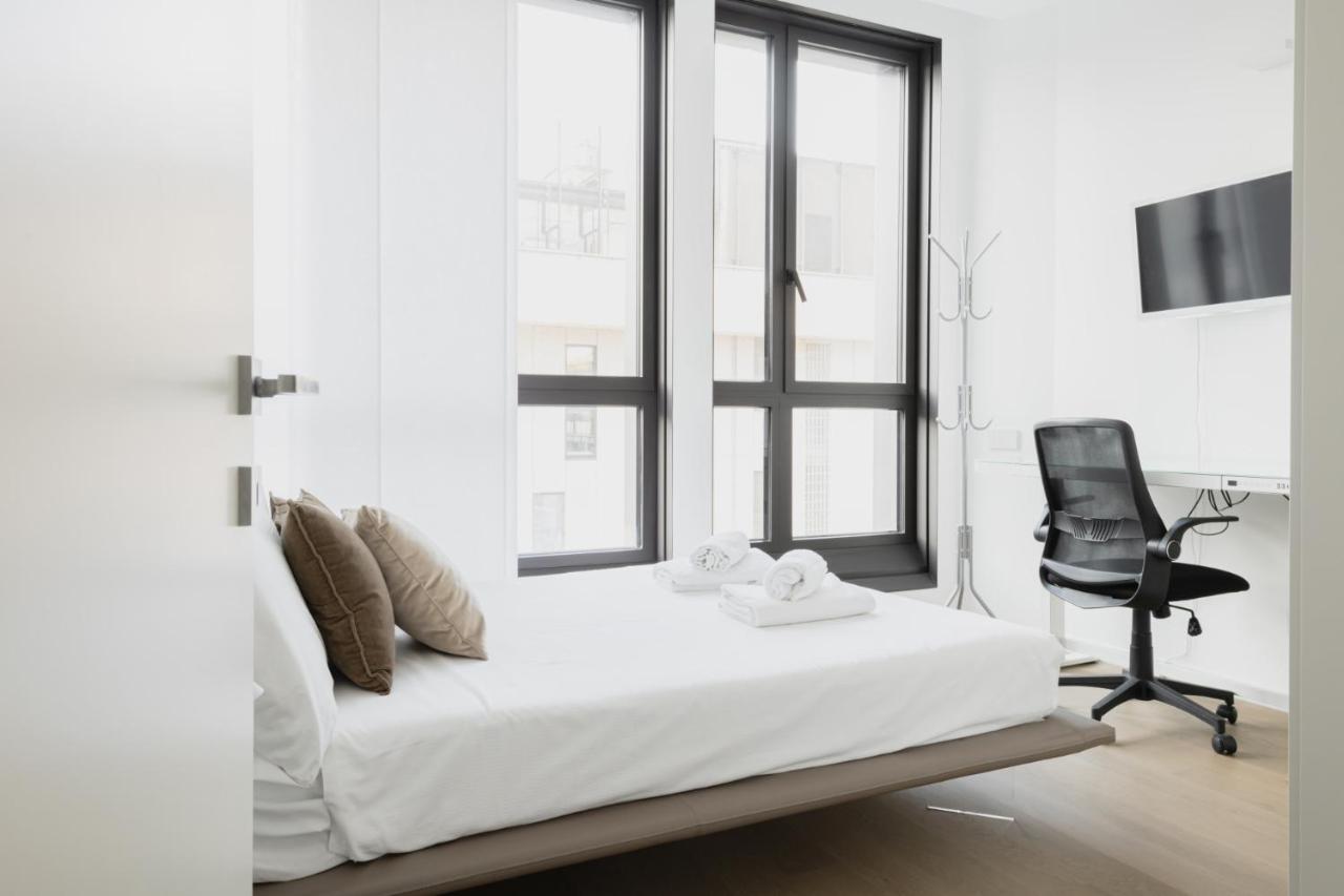 Easylife - Lussuosa Dimora Con Rooftop Condominiale Vista Duomo 米兰 外观 照片