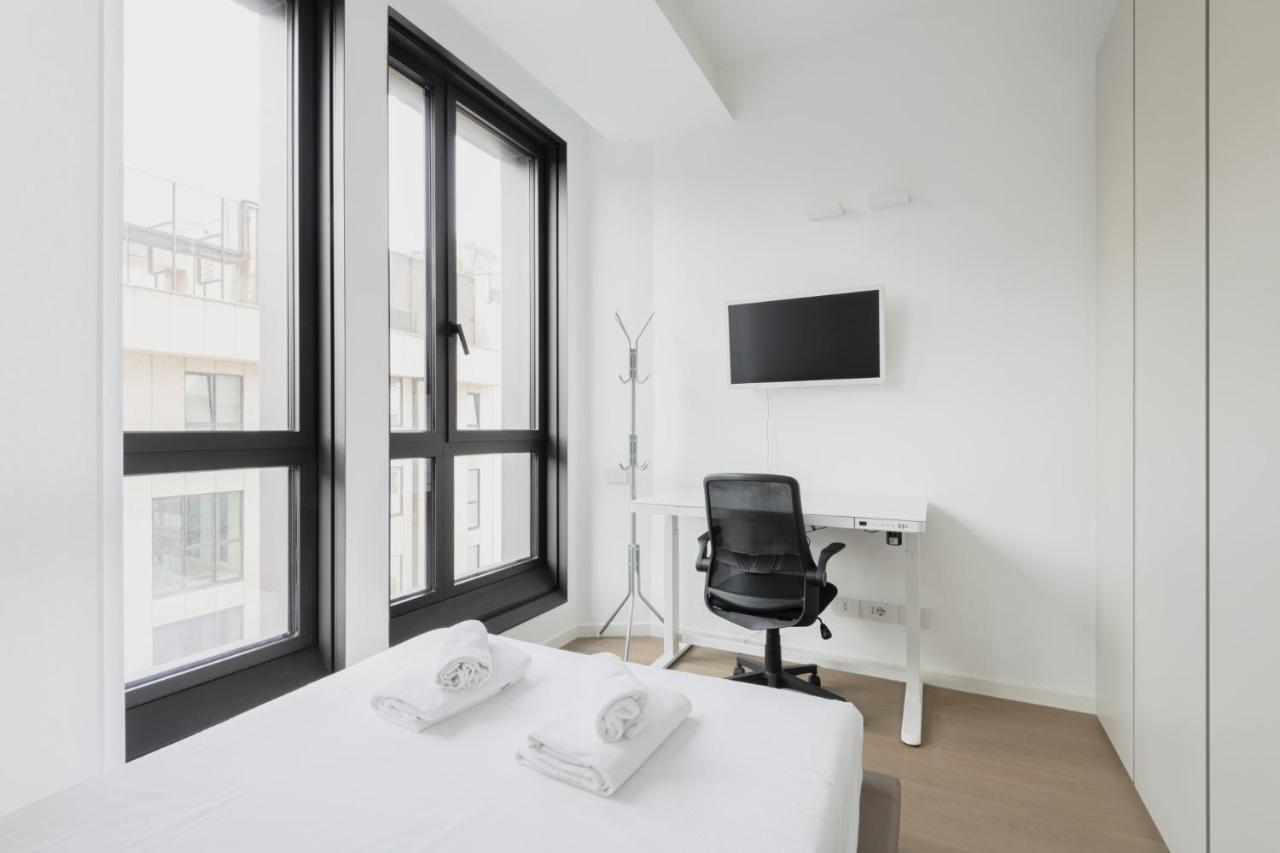 Easylife - Lussuosa Dimora Con Rooftop Condominiale Vista Duomo 米兰 外观 照片