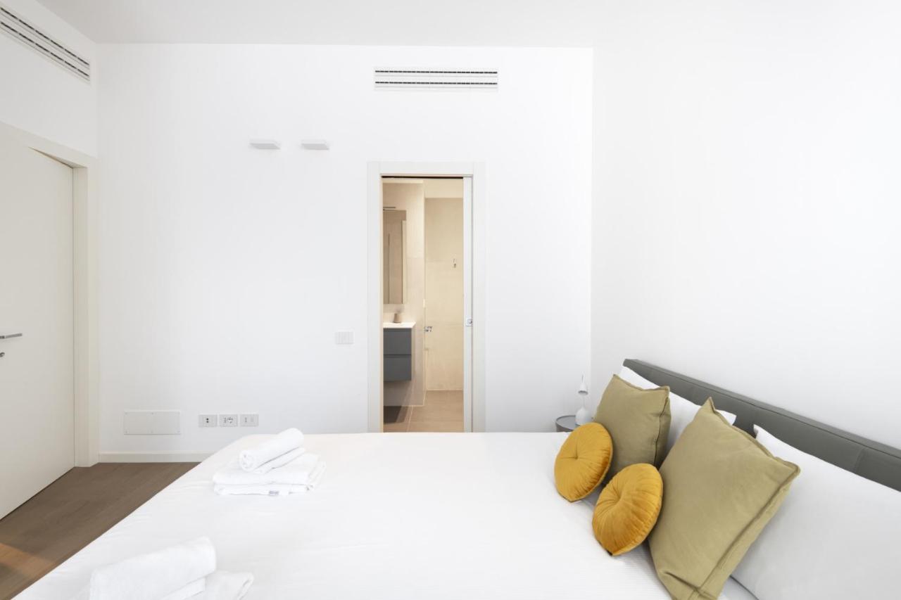 Easylife - Lussuosa Dimora Con Rooftop Condominiale Vista Duomo 米兰 外观 照片