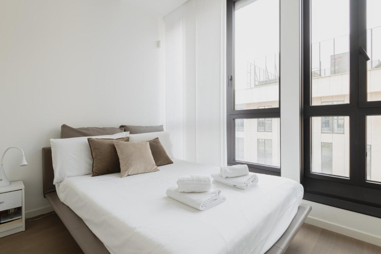 Easylife - Lussuosa Dimora Con Rooftop Condominiale Vista Duomo 米兰 外观 照片